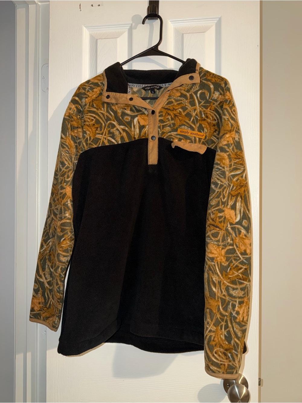 Simply Southern Women’s Camo Fleece Pullover